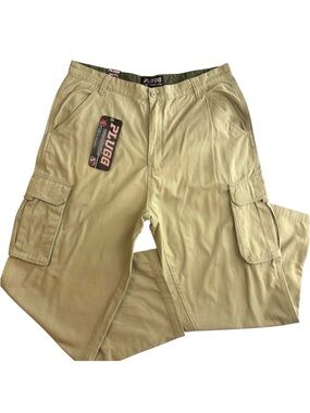 NWT PLUGG Tan Khaki Men’s Relaxed Fit Industrial Wide Leg Cargo Pants 38/32L